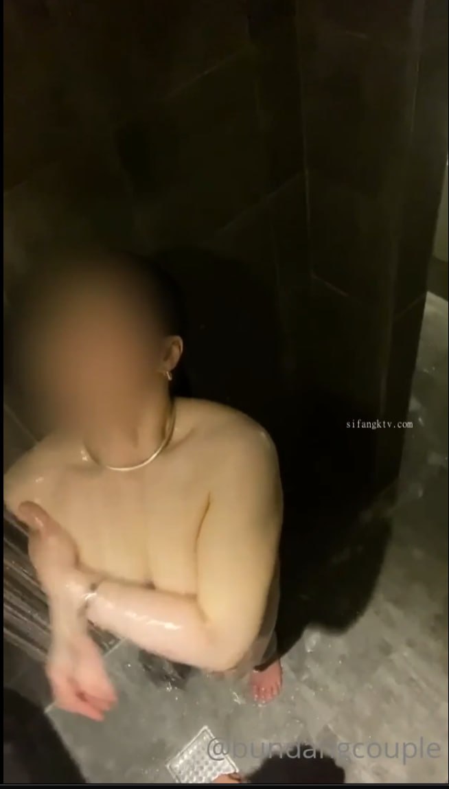 国模蓝月儿超性感漂亮